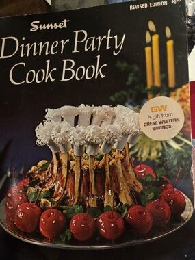 Sunset Dinner Party Cook Book - Classic Home Kitchen Cookbook (Black Cover)